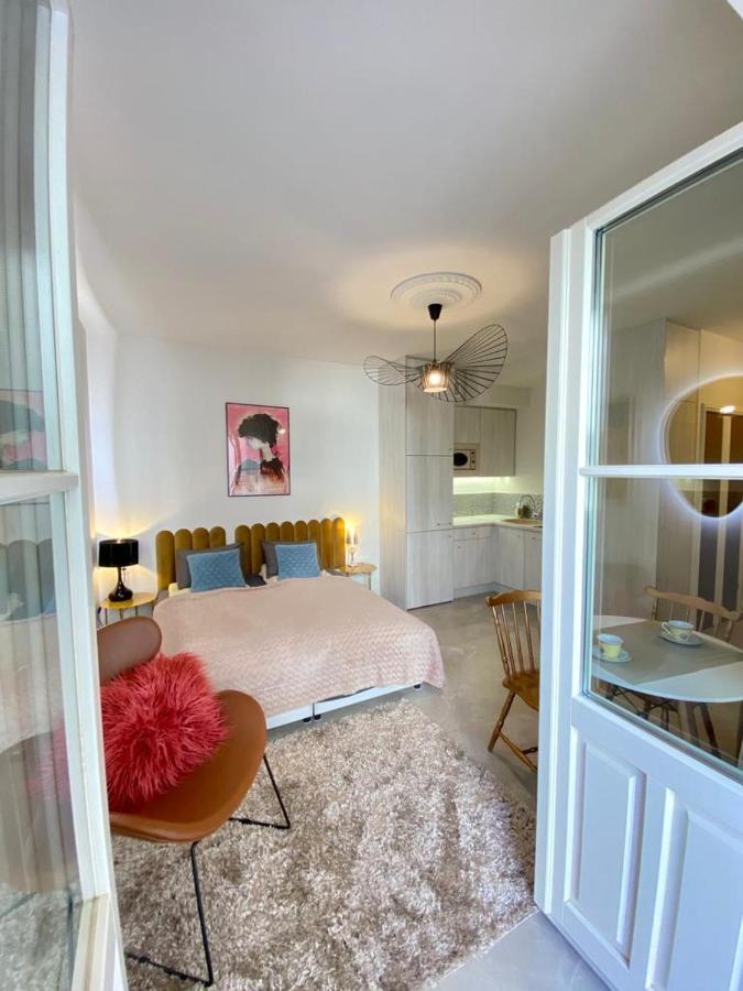 Luxury Panda Apartment In Old Town Krakow Exterior photo